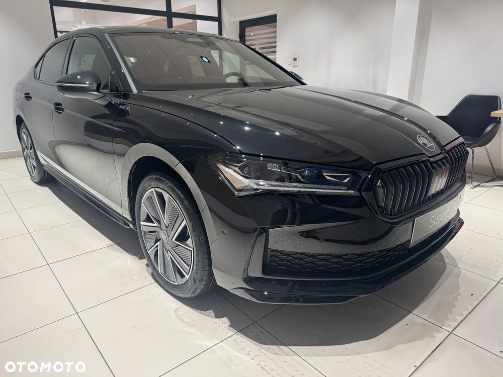 Skoda Superb 2.0 TSI Sportline DSG - 2