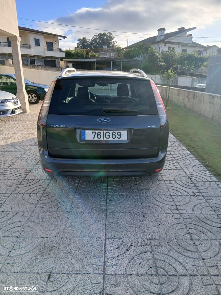 Ford Focus SW 1.6 TDCi Titanium - 5