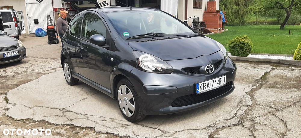 Toyota Aygo - 14