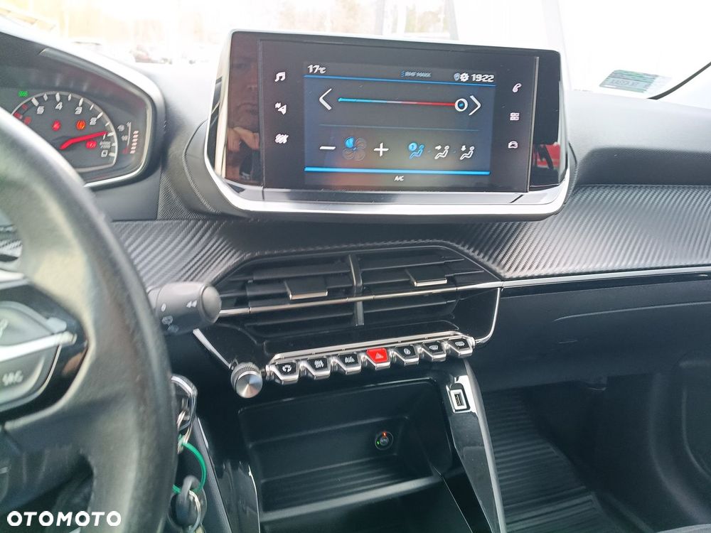 Peugeot 208 1.2 PureTech Active Pack S&S - 15