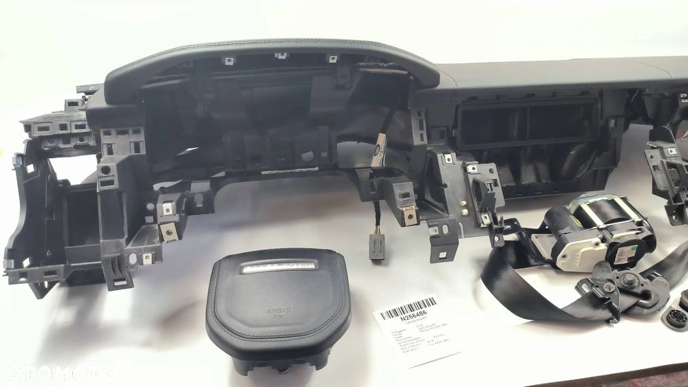 Land Rover Range Rover L405 4.4 D automat 2014 Deska rozdzielcza - 2