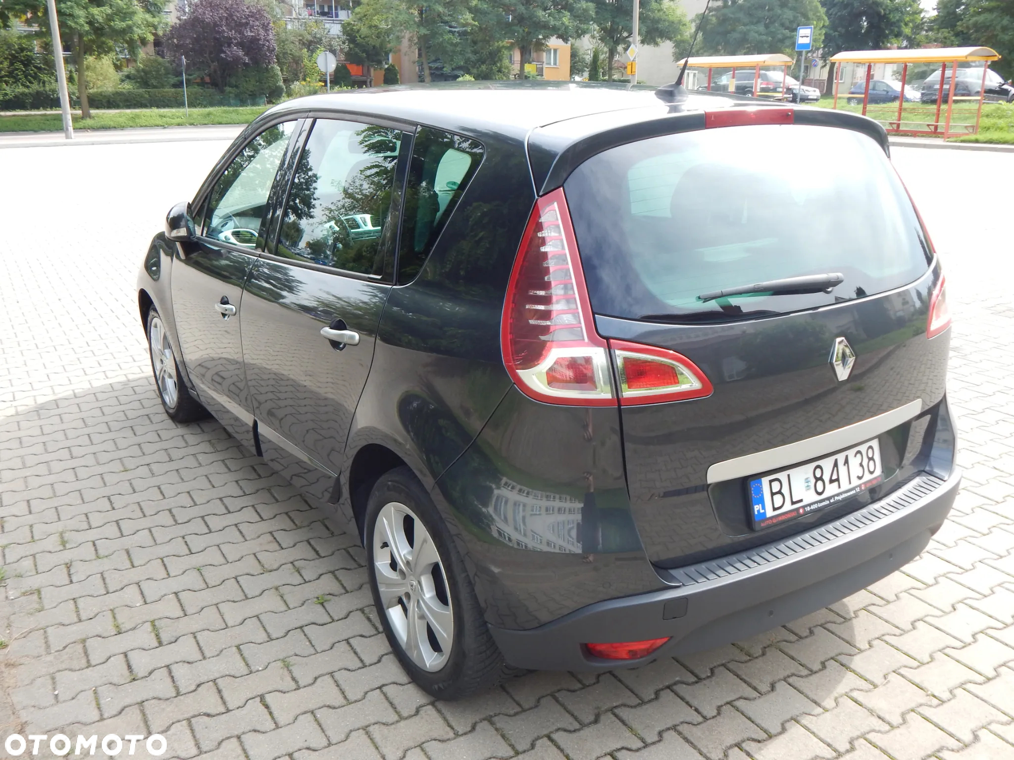 Renault Scenic 1.9 dCi Privilege - 3