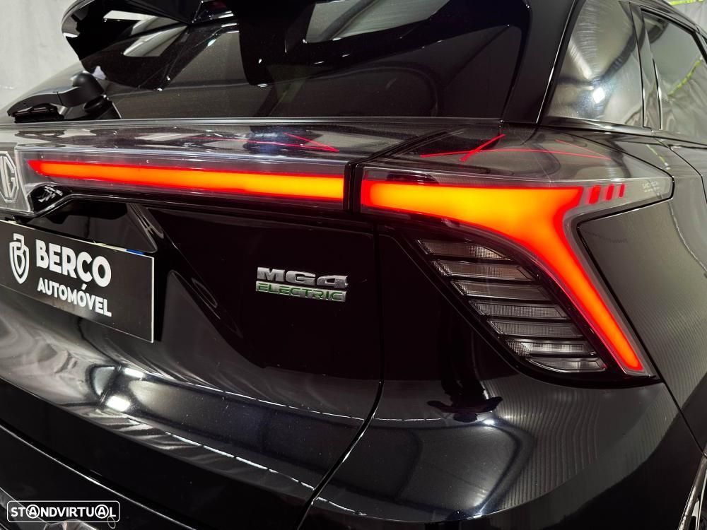 MG MG4 64 kWh XPower Luxury - 58