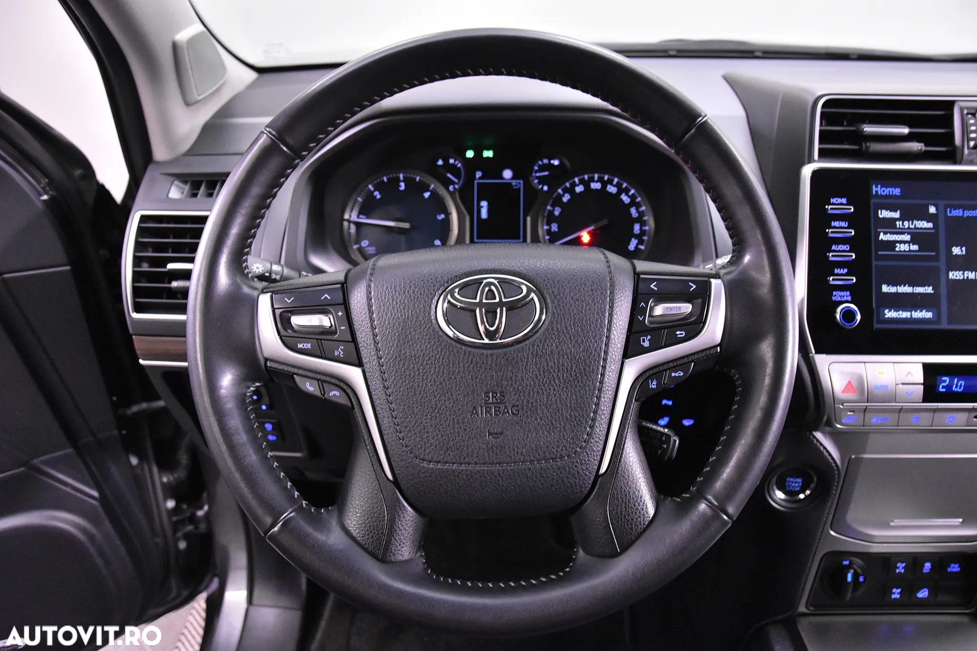 Toyota Land Cruiser - 17