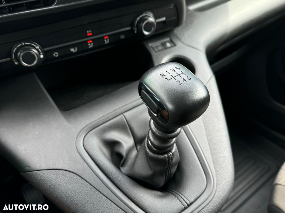 Toyota Proace City - 14