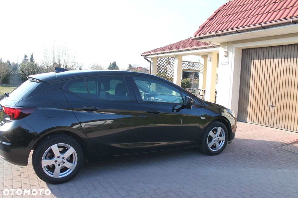 Opel Astra 1.6 CDTI Dynamic S&S - 4