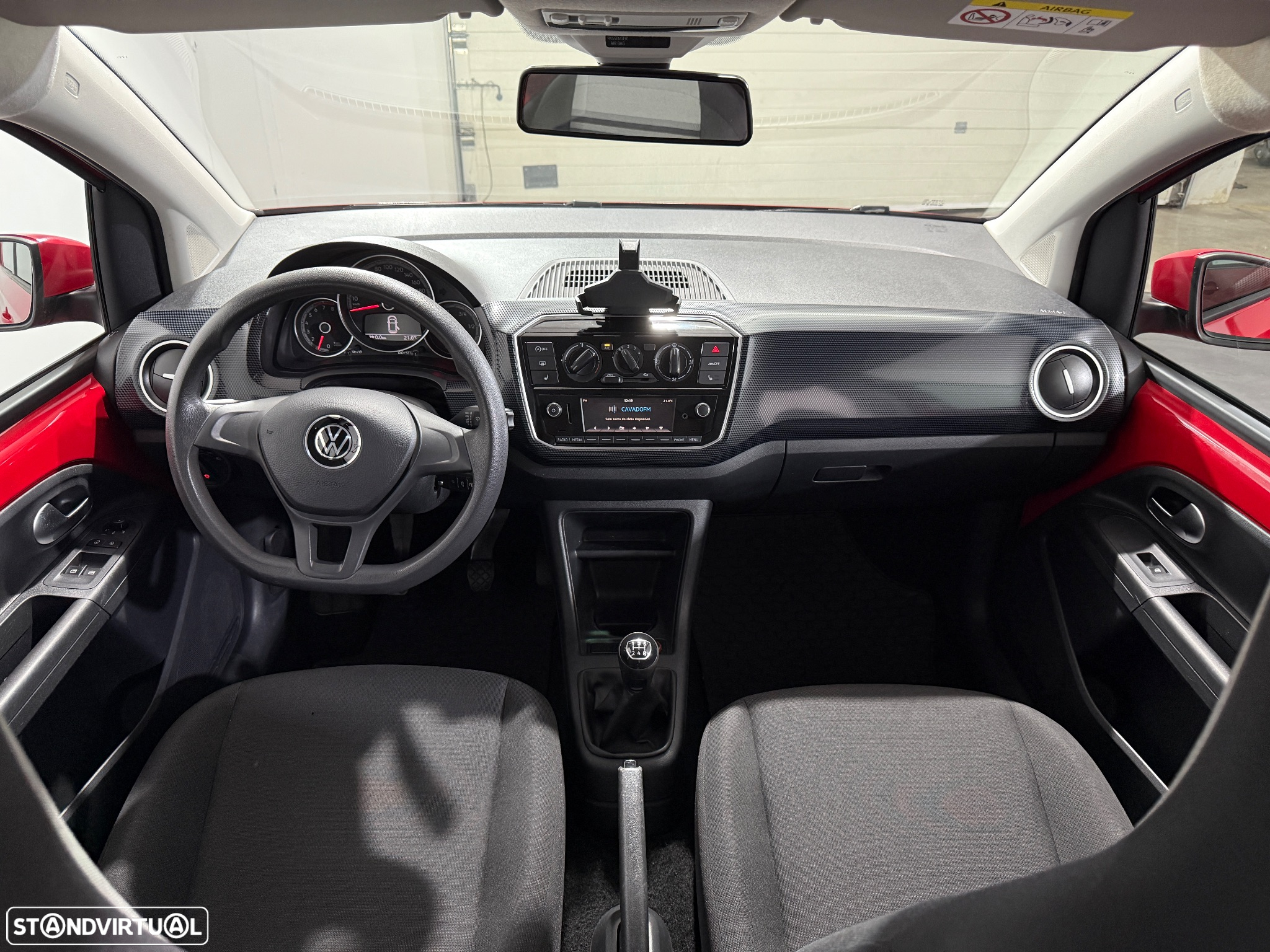 VW Up! 1.0 Move - 24