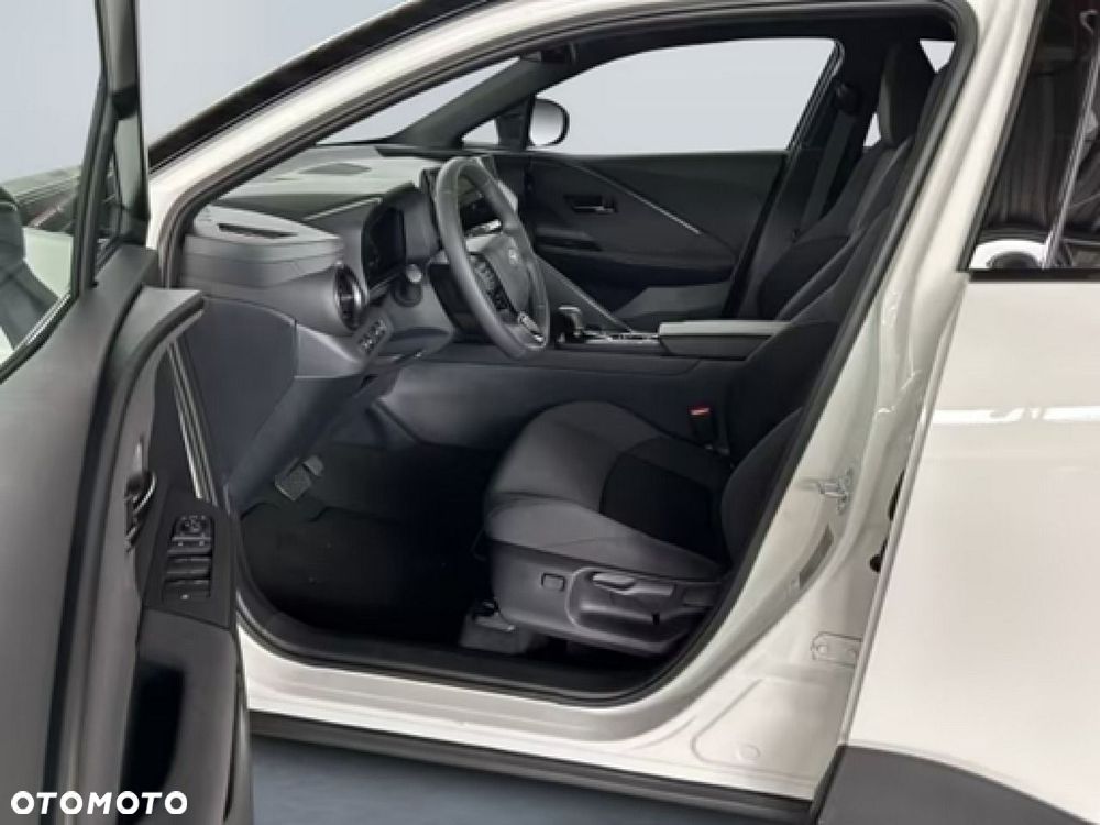 Toyota C-HR - 5