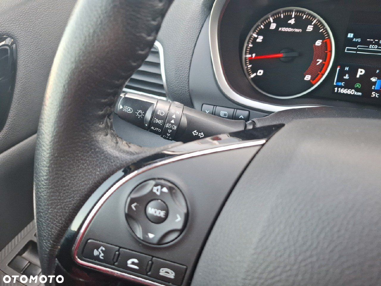 Mitsubishi Eclipse Cross - 24