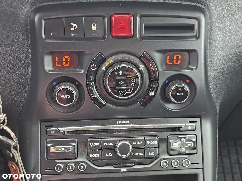 Citroën C3 Picasso 1.6 HDi Exclusive - 30