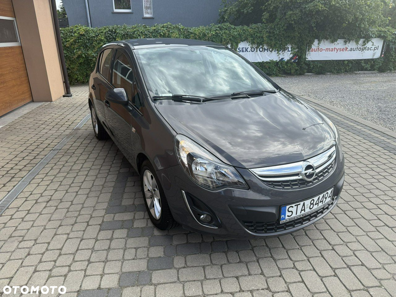 Opel Corsa 1.4 16V Active - 3