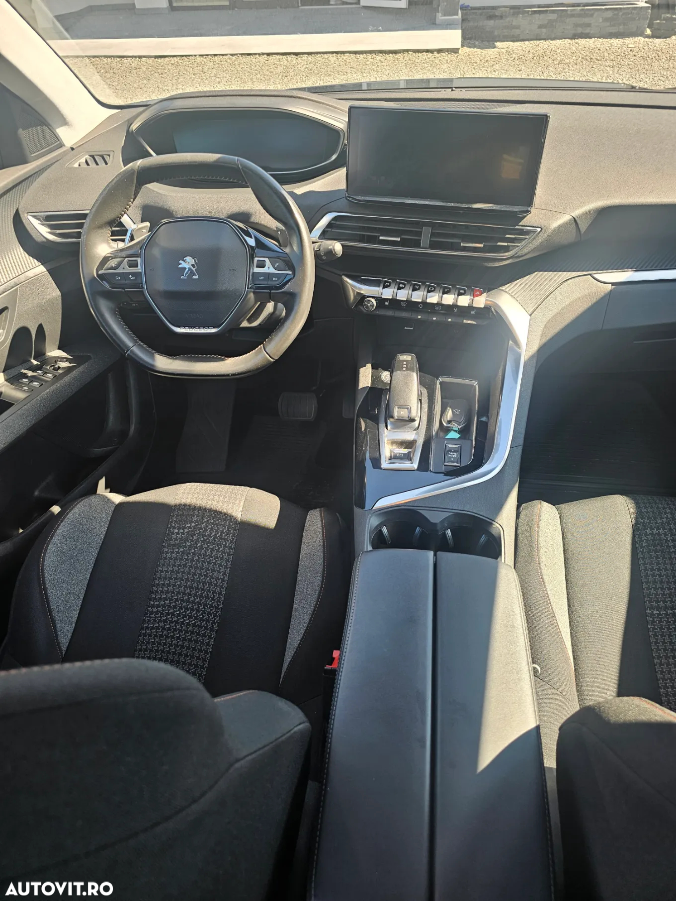 Peugeot 3008 1.2 PureTech 130 EAT8 Active Pack - 17