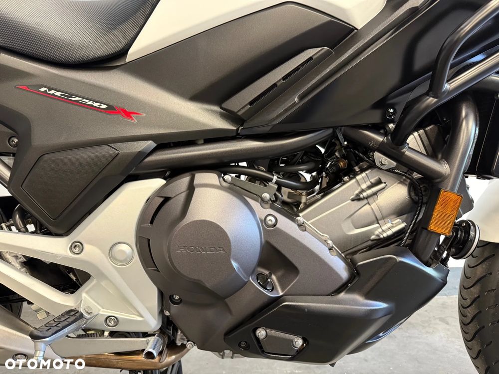 Honda NC - 12