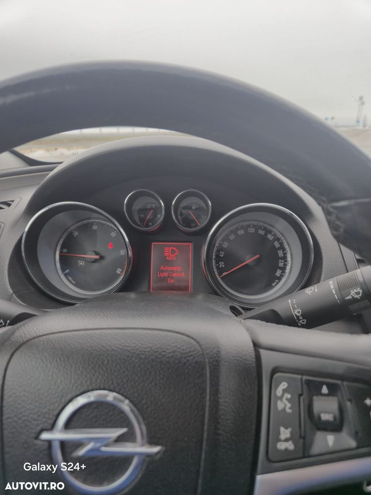 Opel Insignia 2.0 CDTI ECOFLEX - 18