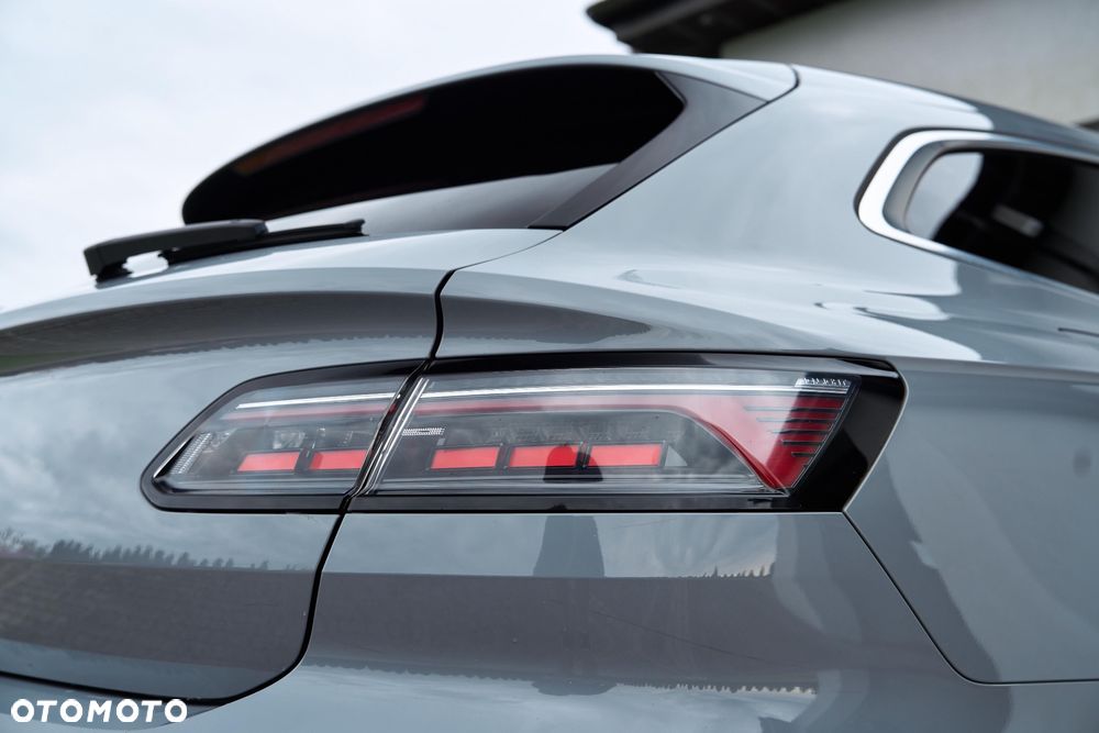 Volkswagen Arteon 2.0 TDI SCR R-Line DSG - 16