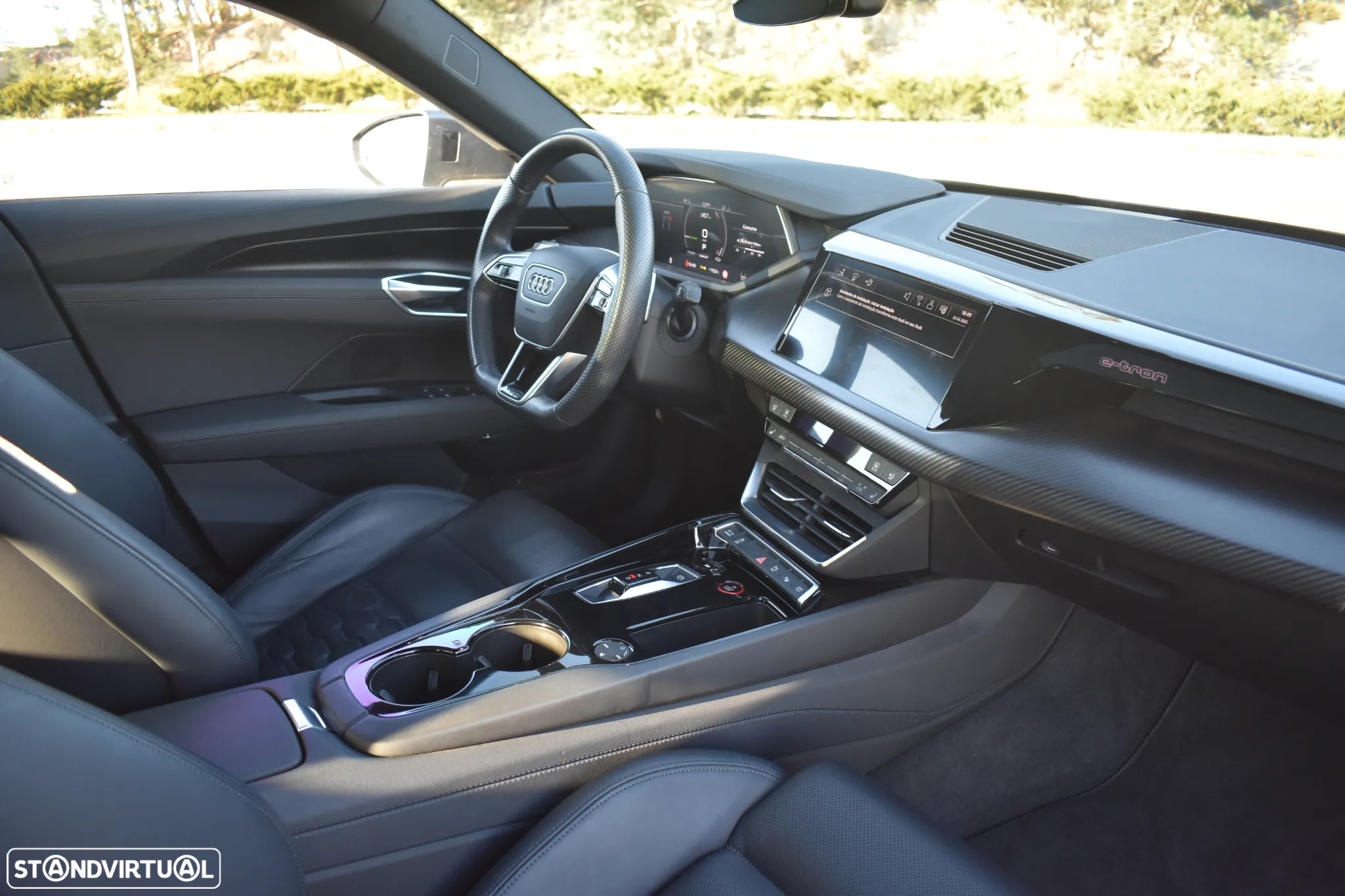 Audi e-tron GT quattro - 13