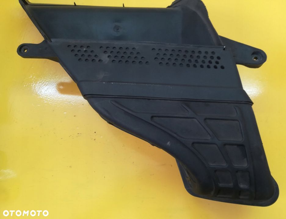 AUDI A4 B8 1.8TFSI KIEROWNICA DOLOT POWIETRZA - 3