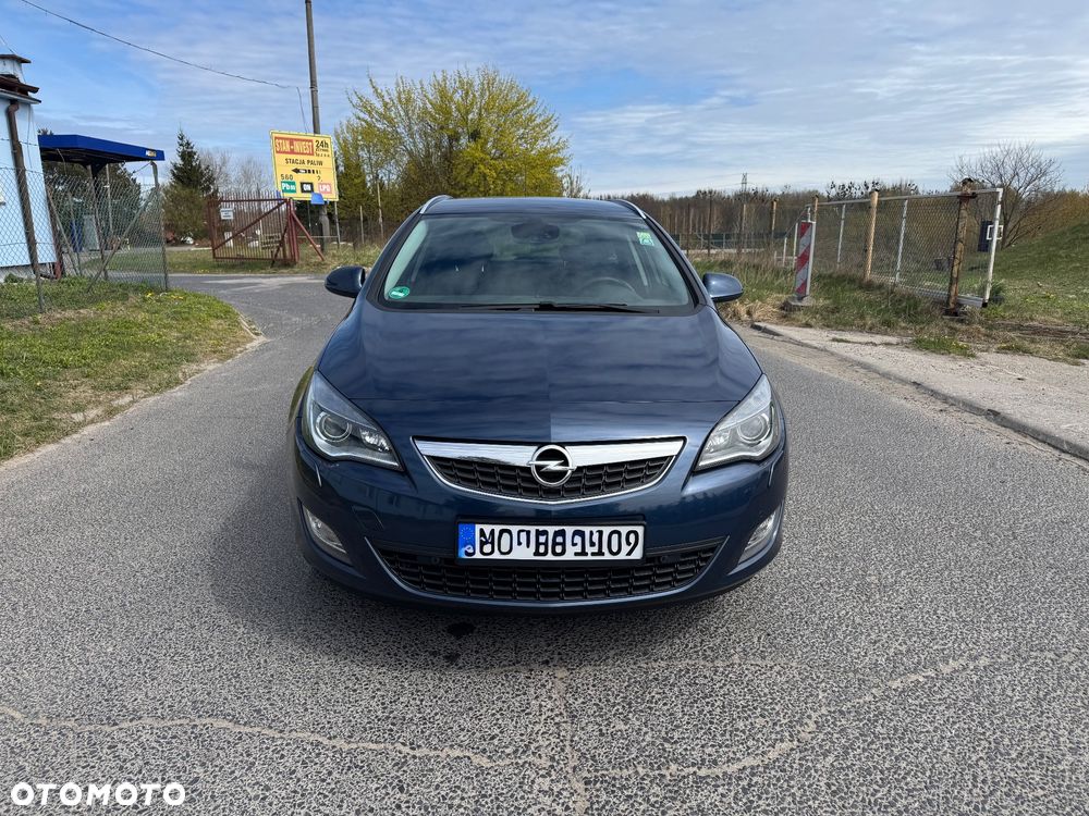 Opel Astra 1.4 Turbo ecoFLEX Start/Stop Sport - 2