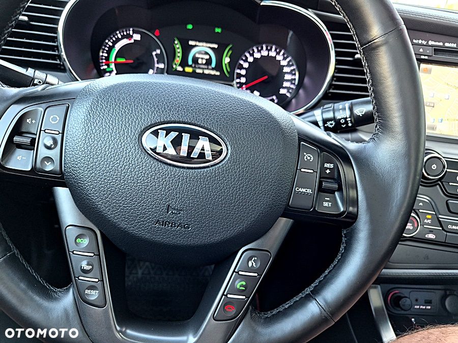 Kia Optima - 21