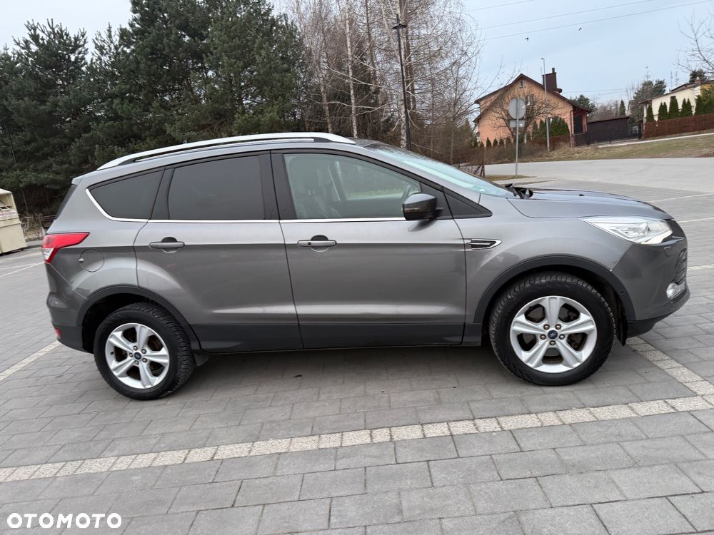 Ford Kuga 2.0 TDCi Titanium - 2