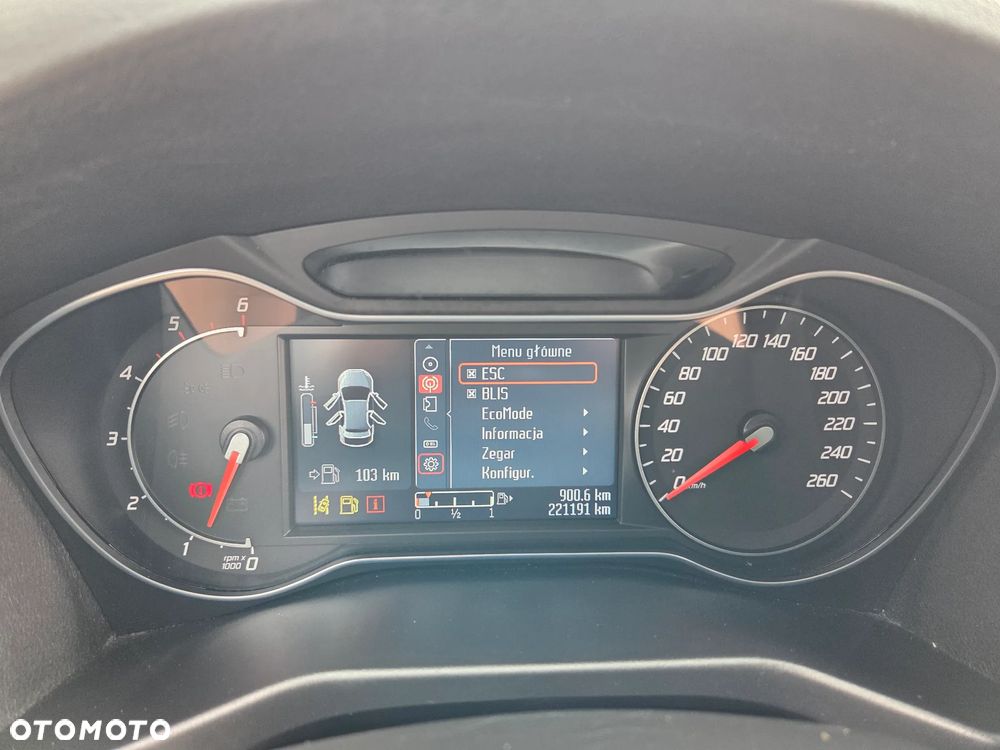 Ford Mondeo 2.0 TDCi Titanium X - 24