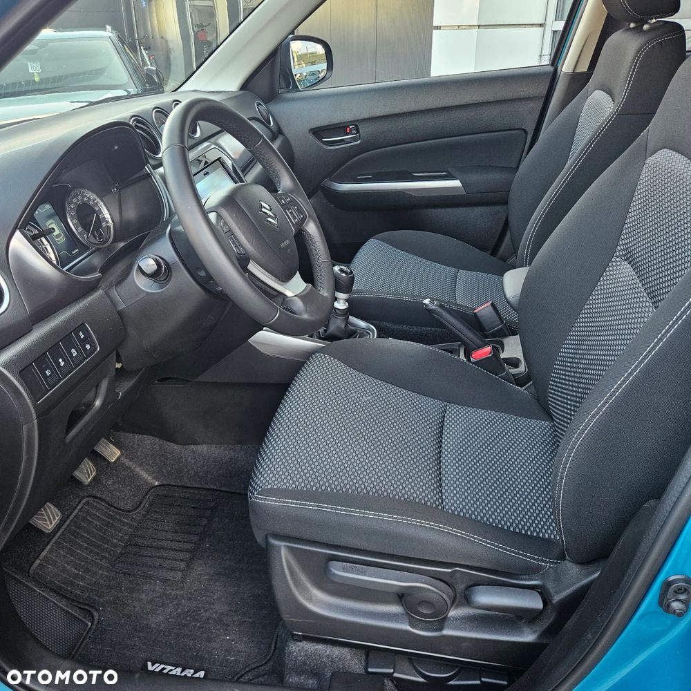 Suzuki Vitara 1.4 Boosterjet SHVS Premium 2WD - 9