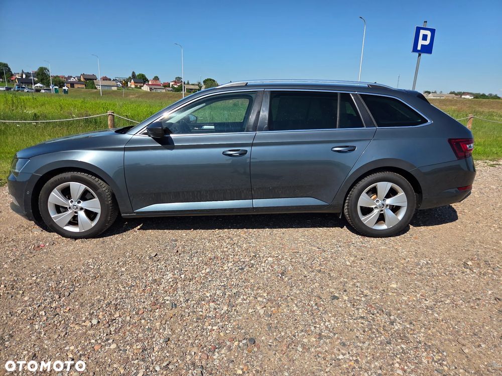 Skoda Superb 1.6 TDI Ambition - 7