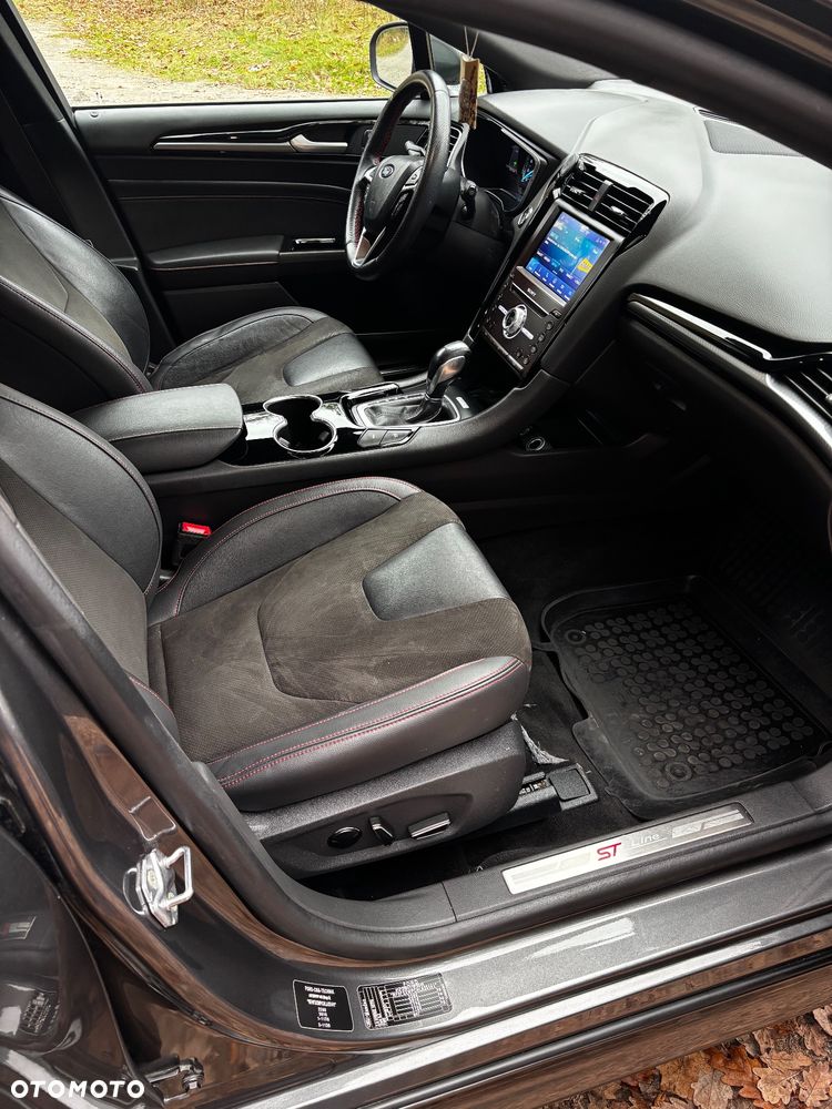 Ford Mondeo 2.0 Hybrid ST-Line Plus - 17