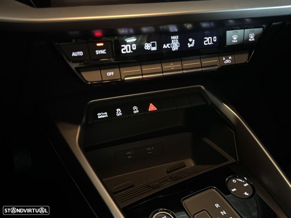 Audi A3 Limousine 30 TFSI S line S tronic - 13