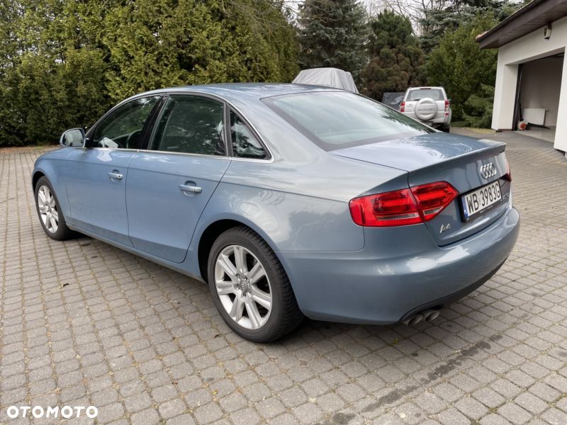 Audi A4 Limousine 2.0 TDI - 7
