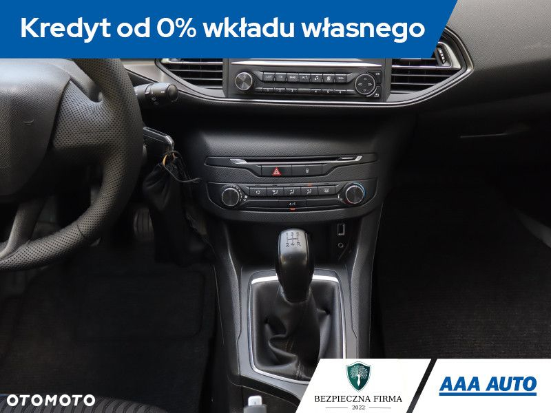 Peugeot 308 - 13