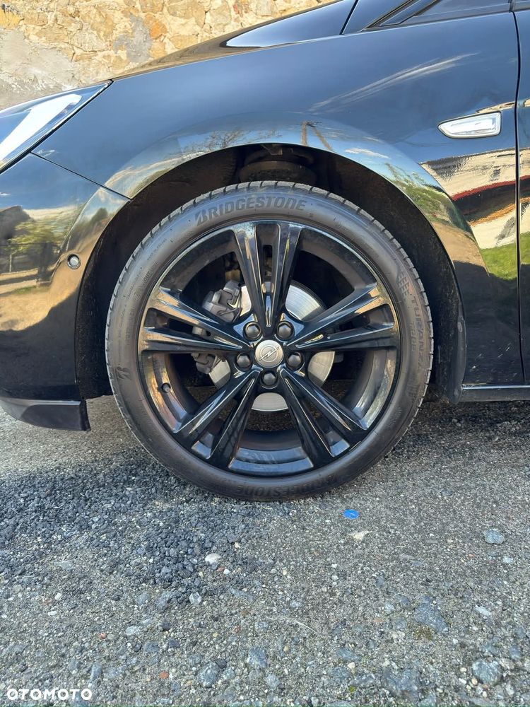 Opel Astra 1.2 Turbo Start/Stop Ultimate - 3