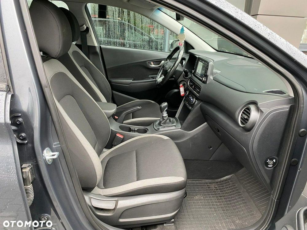 Hyundai Kona - 16