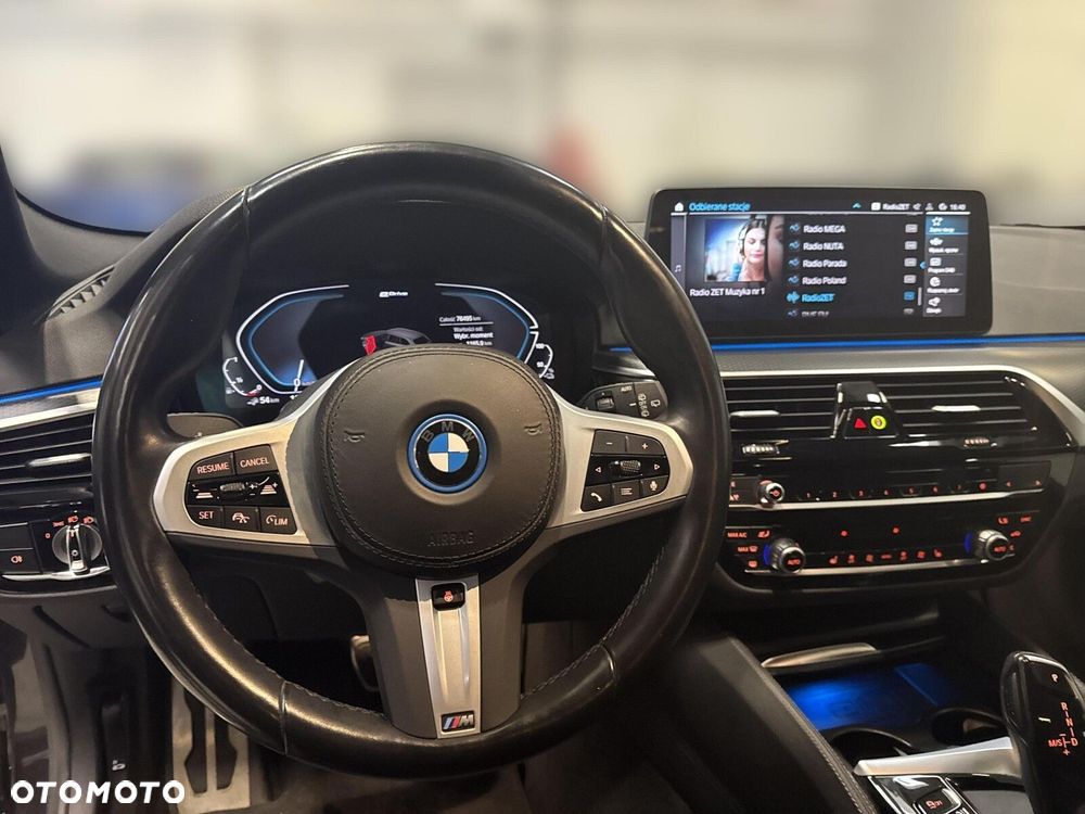 BMW Seria 5 530e xDrive M Sport sport - 14