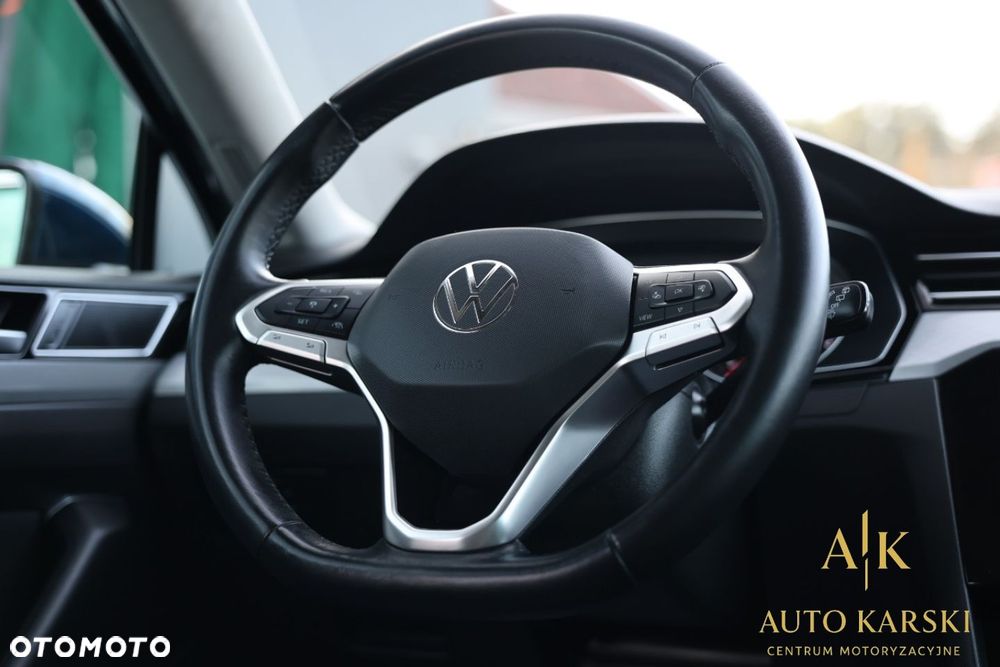 Volkswagen Passat Variant - 32