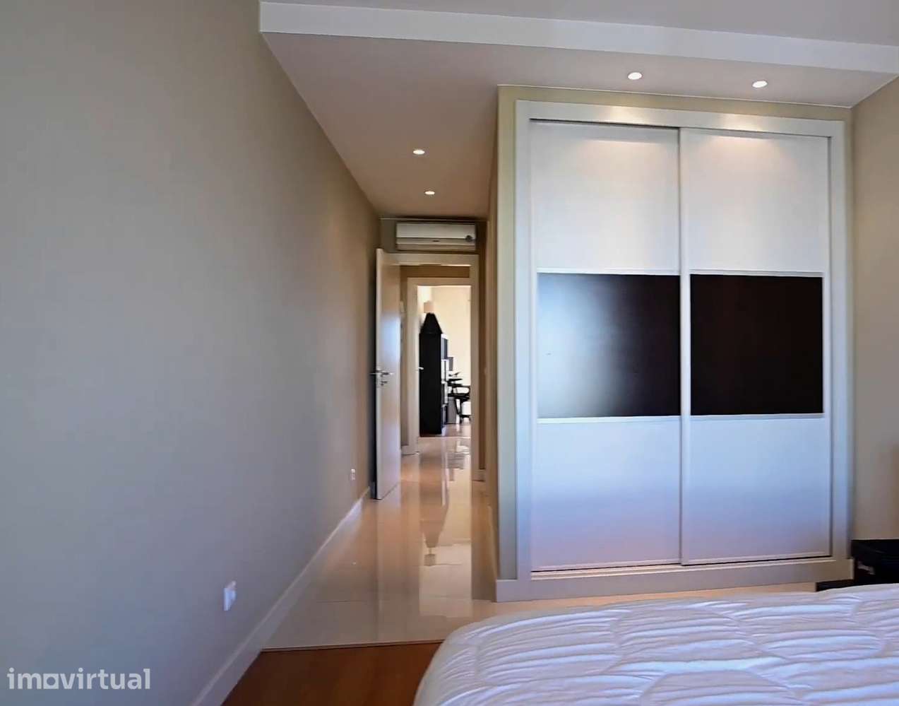 Apartamento T2 em Montijo com varanda e AC - Grande imagem: 3/21