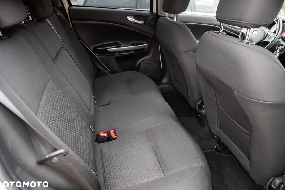 Alfa Romeo Giulietta 1.4 TB 16V Multiair Turismo - 25