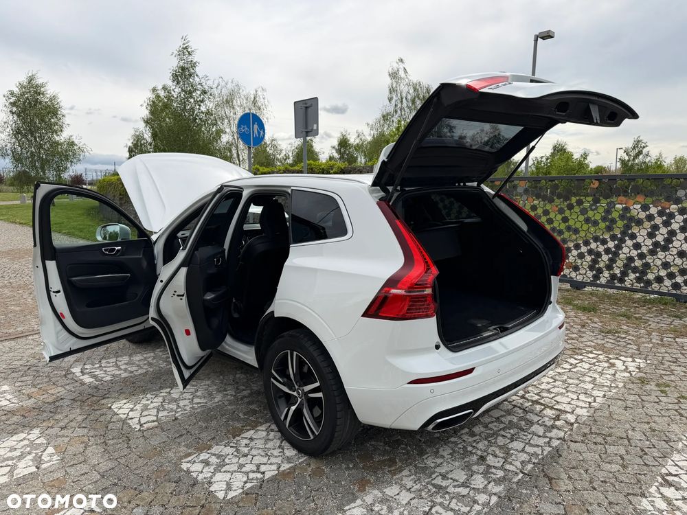 Volvo XC 60 D4 R-Design - 18