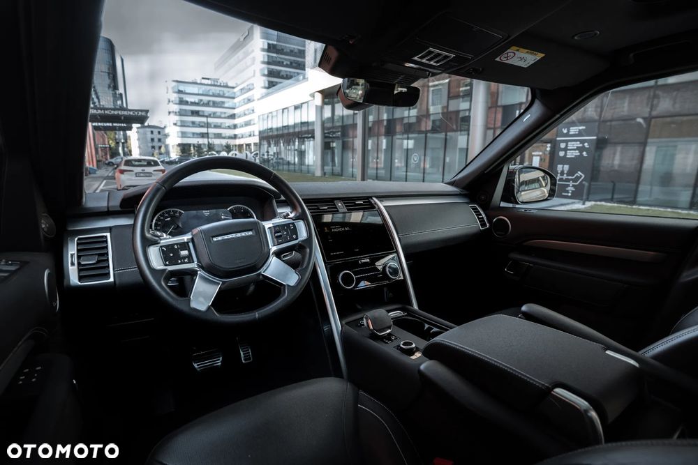 Land Rover Discovery 3.0 P360 mHEV R-Dynamic HSE - 15