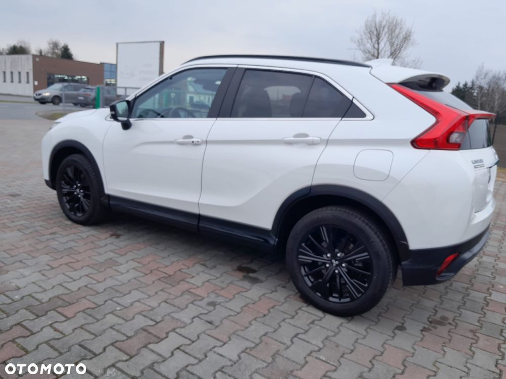 Mitsubishi Eclipse Cross - 5
