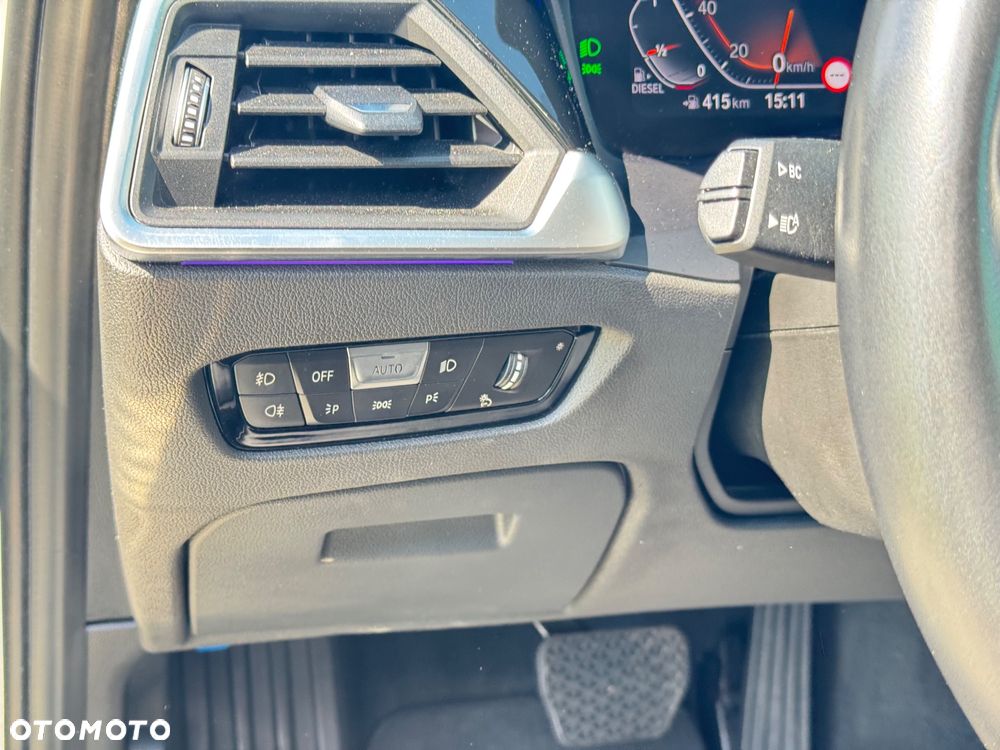 BMW Seria 3 320d - 16