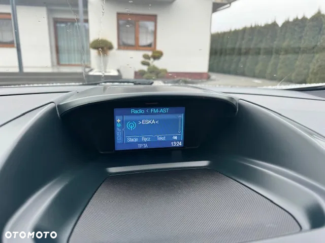 Ford Grand C-MAX - 16