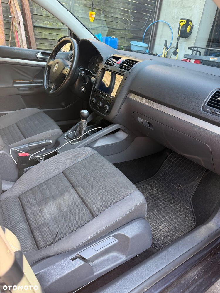 Volkswagen Golf 1.9 TDI Comfortline - 7
