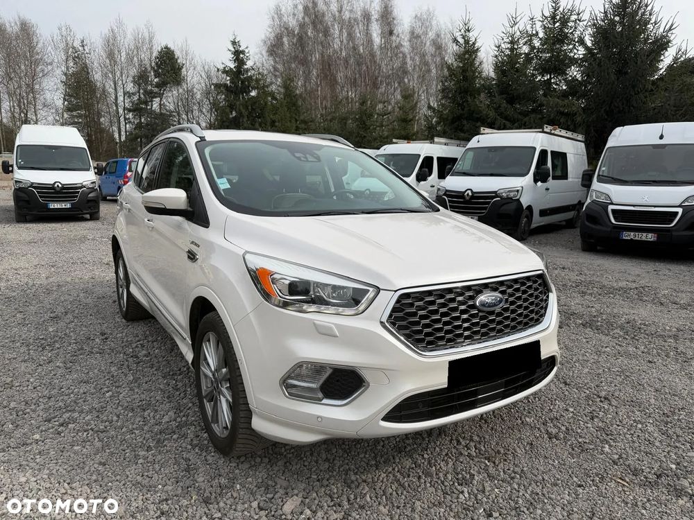Ford Kuga - 1