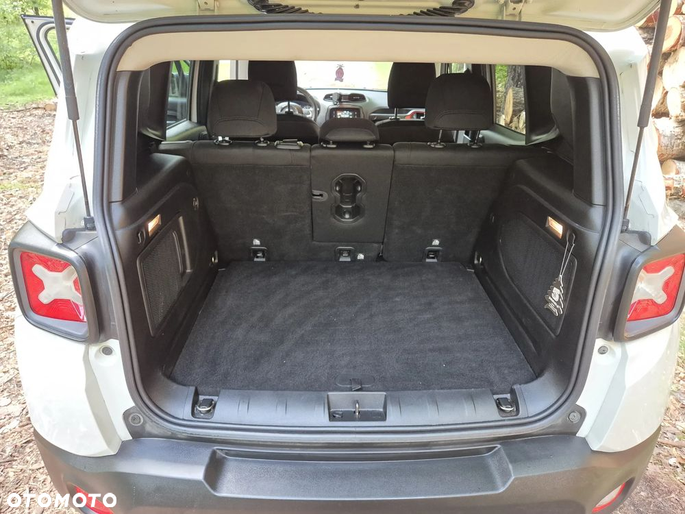 Jeep Renegade - 10