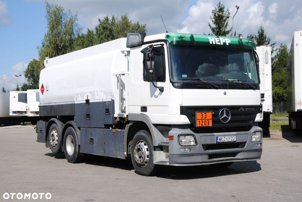 Mercedes-Benz 2548L / CYSTERNA
