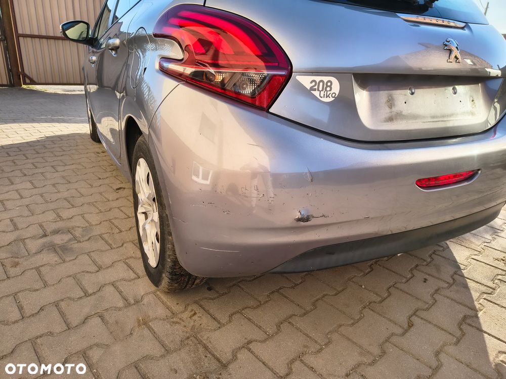 Peugeot 208 - 9