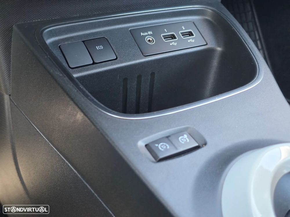 Renault Twingo Electric INTENS - 24