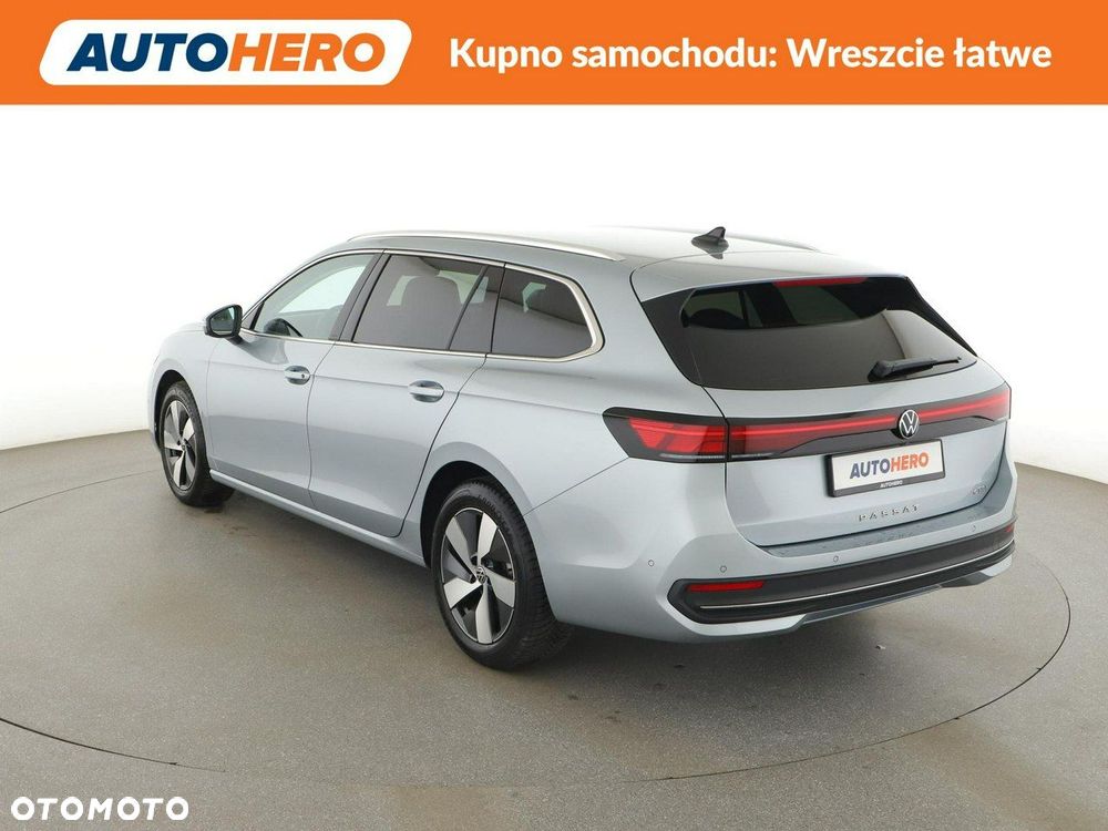 Volkswagen Passat Variant 1.5 e-TSI OPF DSG Business - 4