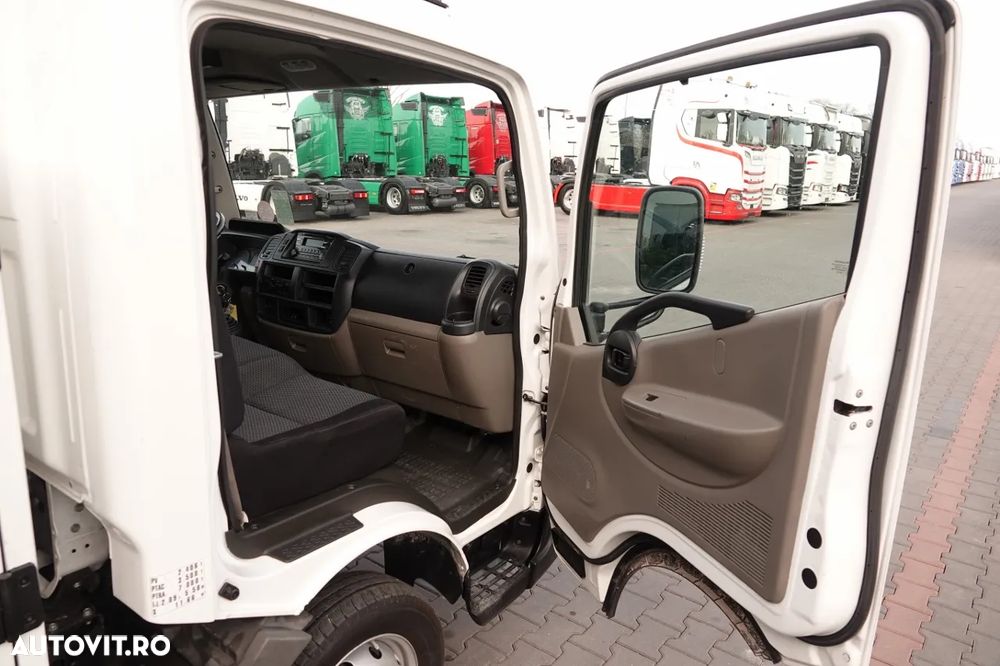 Renault MAXITY 140 / BALATĂ / DOUĂ TRANSPORTURI / MANUALĂ / 3 LOCURI / - 33